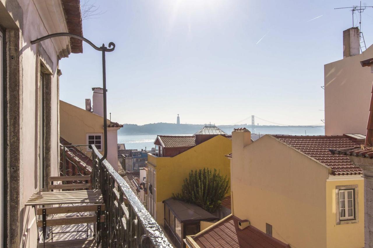 Chiado Blue By Homing Apartment Lisabona Exterior foto